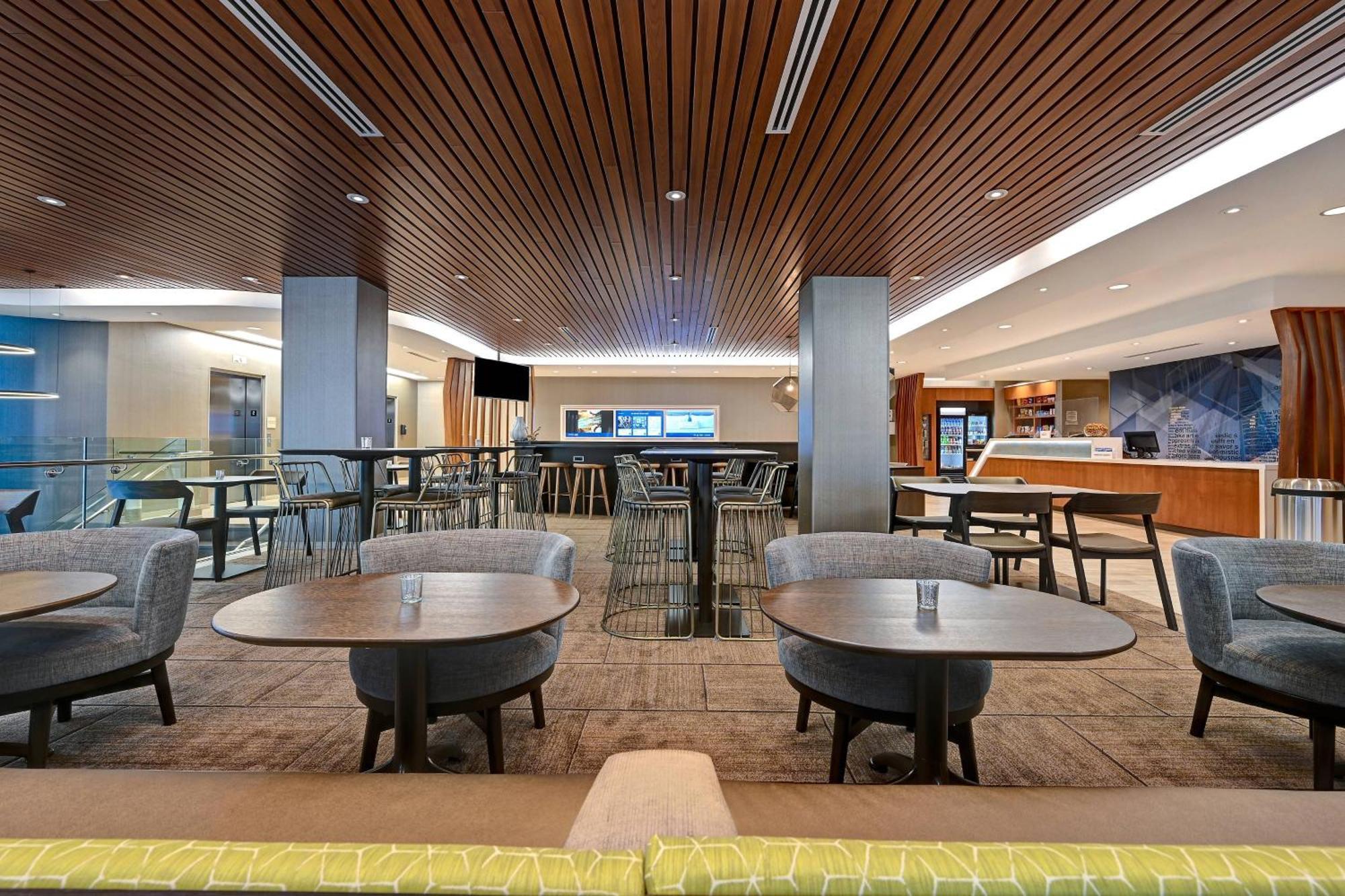 Springhill Suites By Marriott Albuquerque University Area Екстериор снимка
